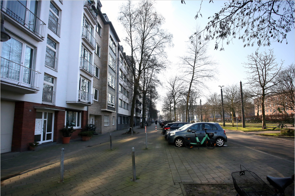 Strasse